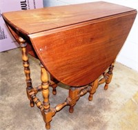Antique Drop Leaf Gateleg Table