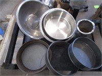 cake pans and mixing bowls