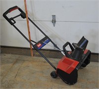 Toro electric snow blower, tested