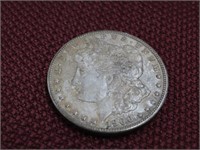 1900 Morgan 90% Silver dollar US Coin.