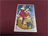 Antique early 1910's Halloween Postcard.