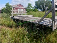 Hay wagon (s)