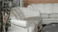 International Furniture White Sofa & Loveseat Set