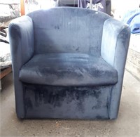 Breese Navy Sitting Chair