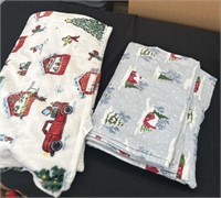 Box- 2 Christmas Throw Blankets