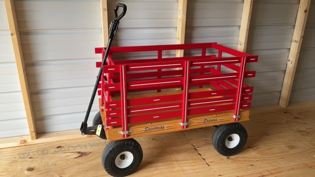 Speedway Express 500 red wagon - New