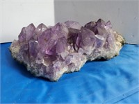 Amethyst Crystals, Geode 6" piece