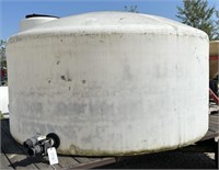 1100 Gallon Poly Water Tank