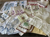 Vintage linens, many pictures