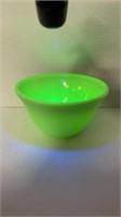 Vintage Uranium Jadeite Mixing Bowl 7" Diameter X