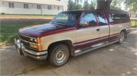 1989 Chevy Silverado pickup with topper, VIN:
