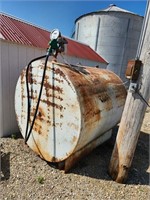 1000 gal fuel tank