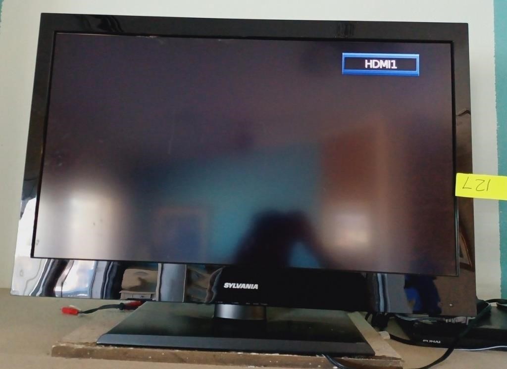 K - SYLVANIA 32" SMART TV (L21)