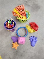 Large assortment children's sand toys