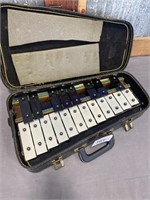 XYLOPHONE W/ MALLETS, IN CASE