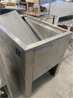 SS COOLING UNIT, 23W X 34L X 29"T, ON CASTERS