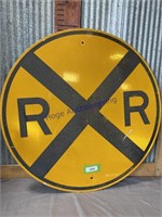 RAILROAD CROSSING ROAD SIGN, 36" ACROSS