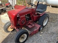 Vintage Wheel Horse 552 riding lawn tractor turns