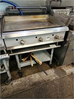 CPG 3' GAS FLAT GRILL WITH ROLLING STAND
