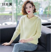 Women Knitted Hooded Sweater Small $41