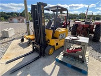 Hyster Electric Forklift