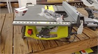 Portable table saw