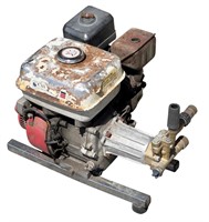 5 HP Honda gas powered pressure washer, untested