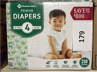 MM diapers 210 ct   size 4