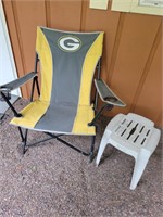 G.B. Packer Folding Chair & Plastic Table