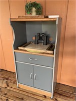 Rolling Cabinet W/Grilling Contents