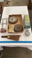 Steel wool pads, various saw blades, vintage