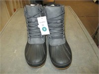 New Men's Sz 9 Boots