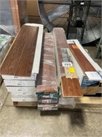 Mixed Pallet Laminate Flooring for one money