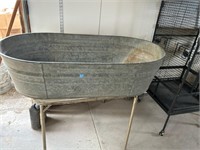 TUB  PICK UP ONLY