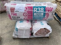 Owens Corning R-38 Faced Insulation x 4 Bags