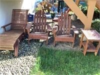 4pc. Redwood patio furniture set (chaise lounge,