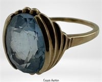 10k Gold Ladies Ring with Blue Topaz