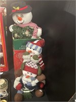 Animated Snowman, Standing Plush Snowmen.