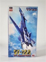 HASEGAWA MACROSS VF-X2 MODEL KIT