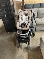 Evenflo Pivot stroller/ travel system