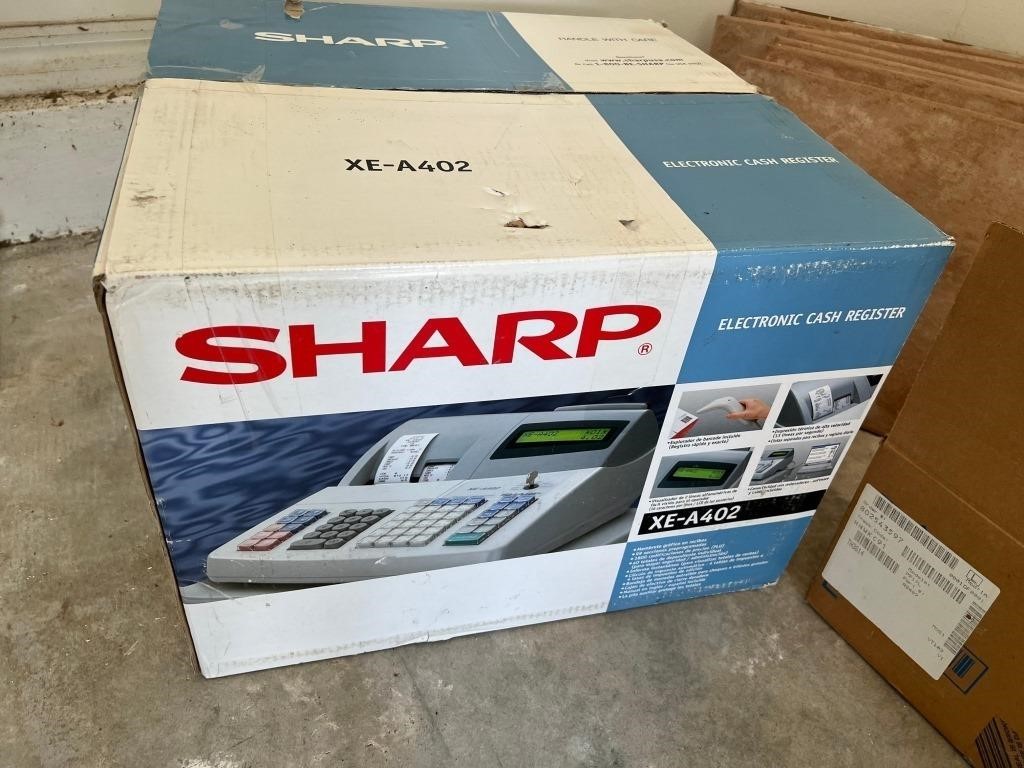 SHARP XE-A402 ELECTRONIC CASH REGISTER WITH BOX