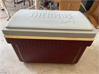 THERMOS #34 RED COOLER