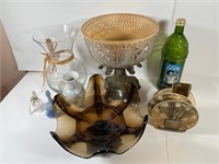 LARGE LOT - ASSORTED DÉCOR, BOWL, VASES, BELL,