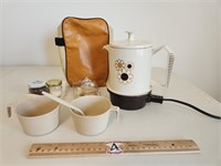 Vintage Royal Polly Perk Electric Coffee Pot Kit
