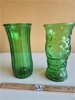 Vintage Emerald Green Crinkle Textured Glass Vase