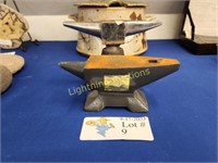 TWO SMALL TABLETOP ANVILS