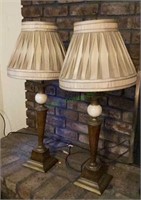 Beautiful set of matching lamps with wood and