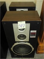 Pair of Technics SB-2565 3-Way Speakers