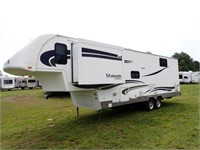 2009 Titanium Pearl 3136RBSS Toy Hauler