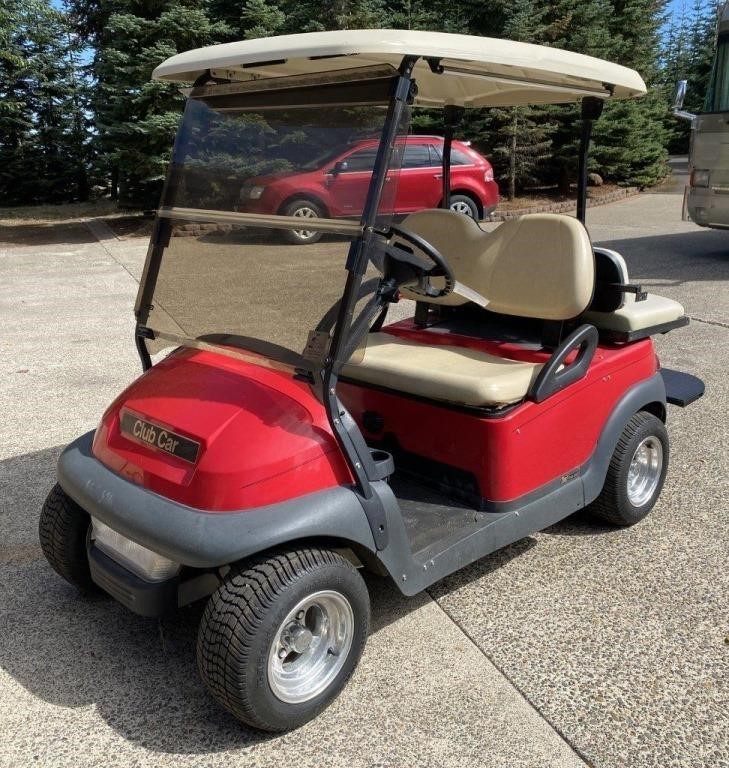 Club Car Golf Cart w/Cover